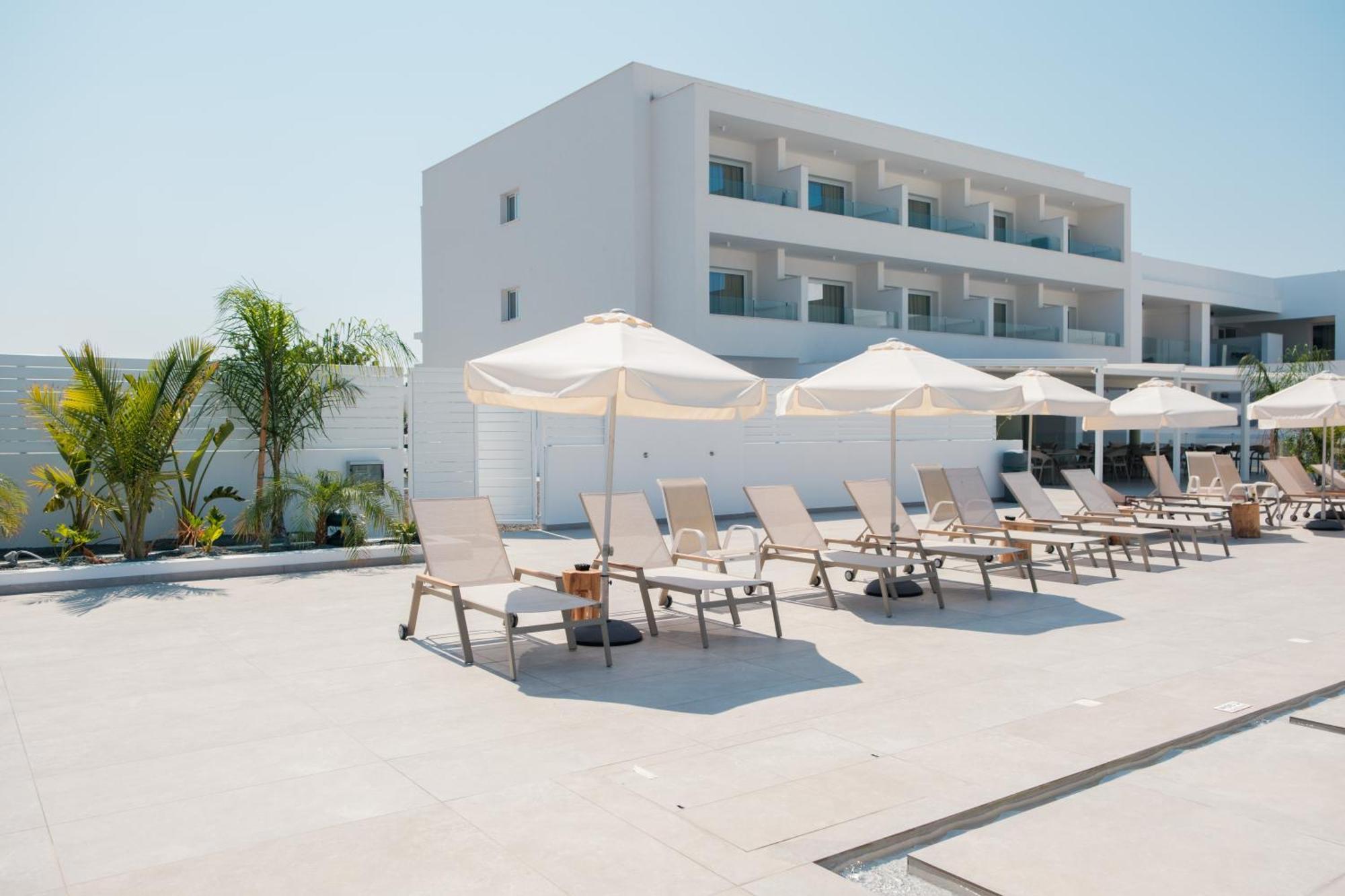 Abacus Suites Ayia Napa Exterior photo